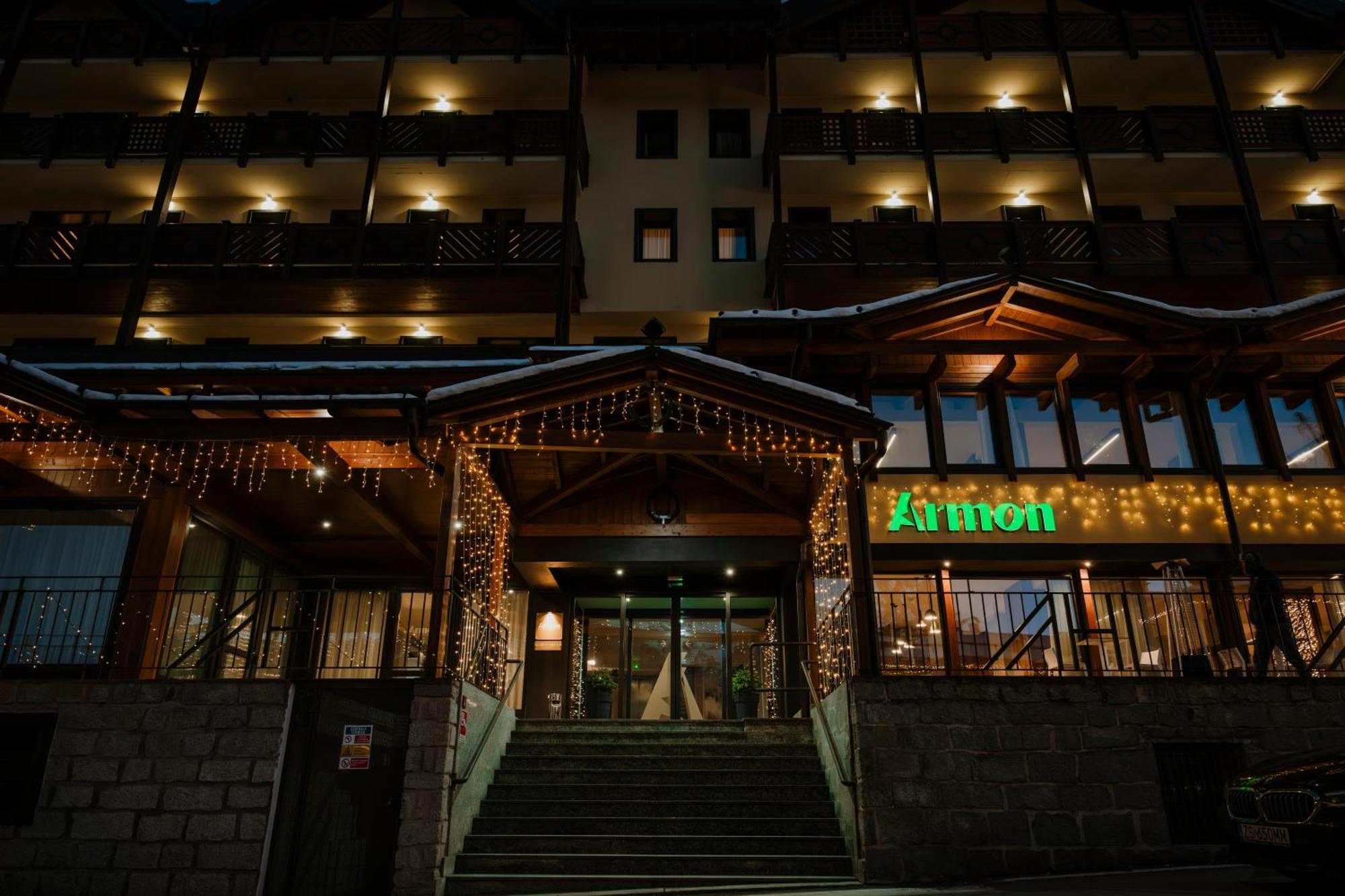 Armon Greenblu Hotel & Wellness Фольгарида Экстерьер фото